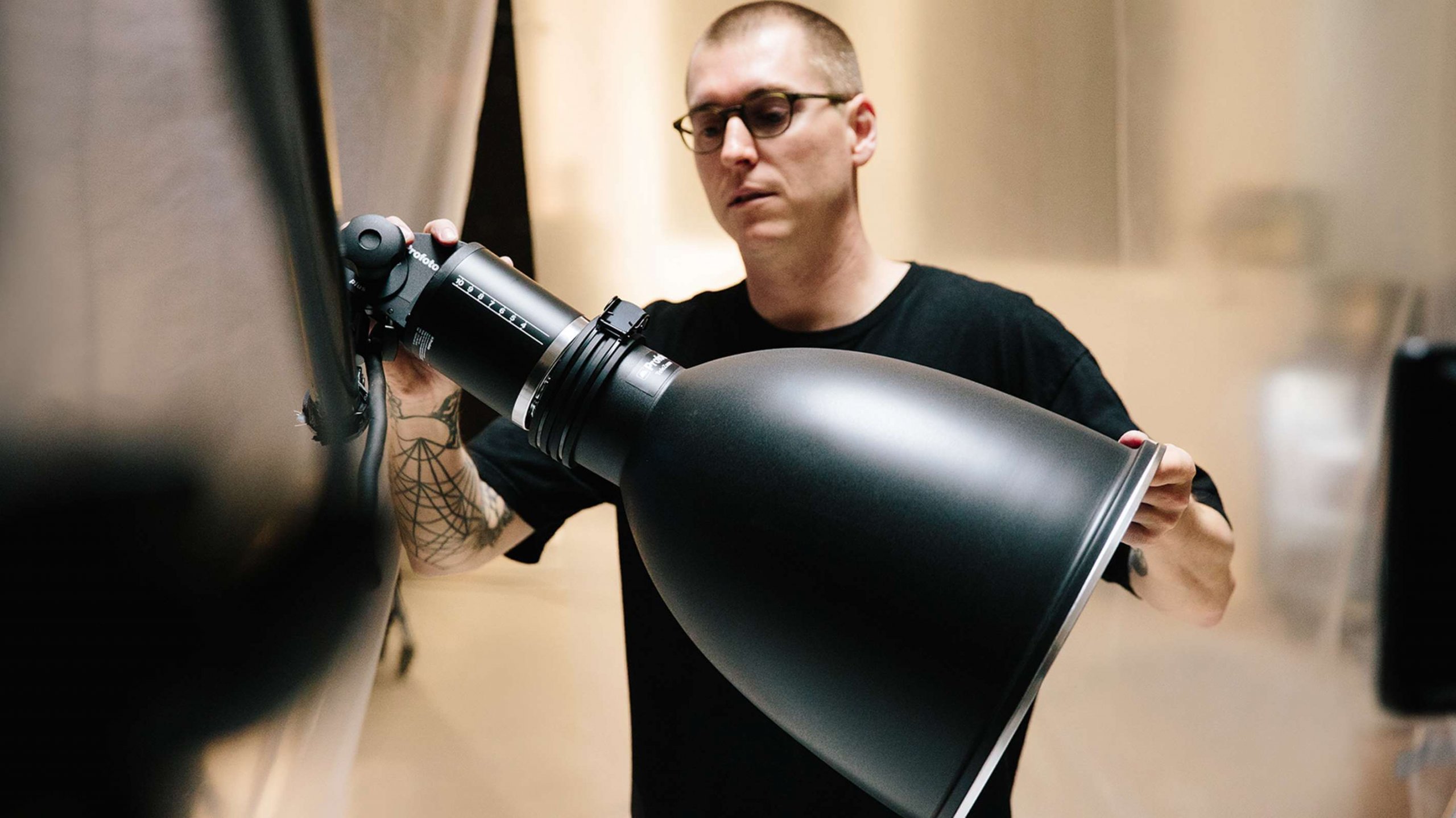 profoto-prohead-plus-product-in-use-gallery-evan-pantiel_01